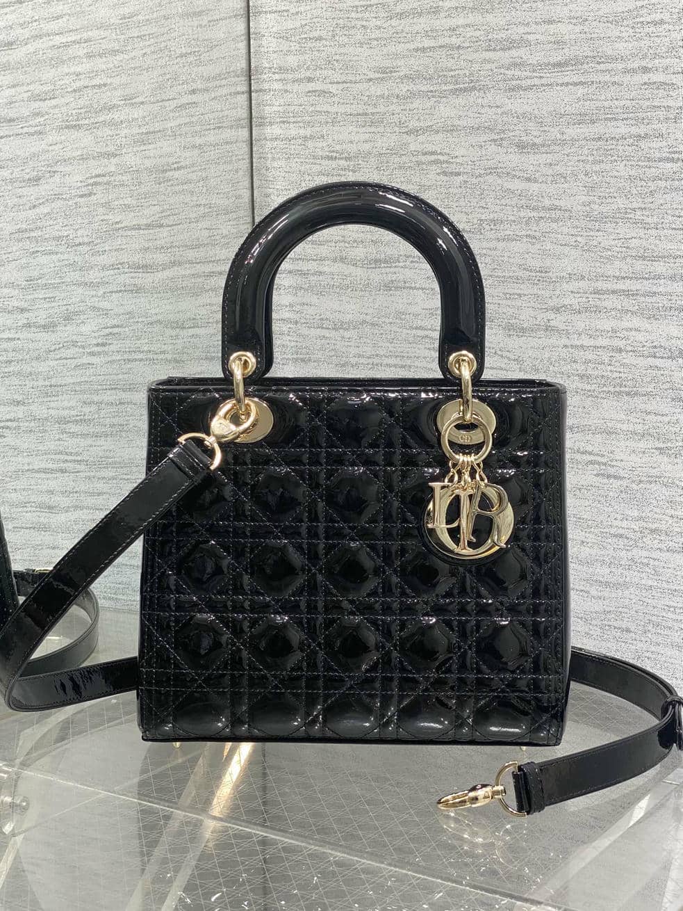 D5 Grid 0032